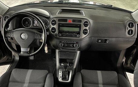 Volkswagen Tiguan I, 2010 год, 995 000 рублей, 17 фотография