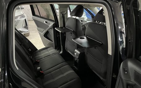 Volkswagen Tiguan I, 2010 год, 995 000 рублей, 21 фотография
