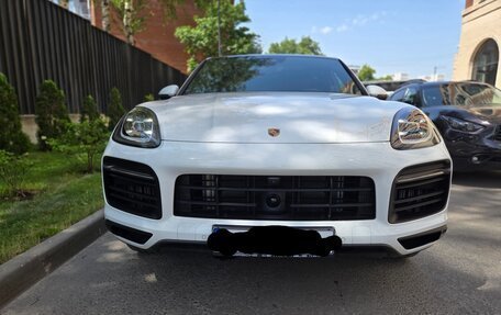 Porsche Cayenne III, 2022 год, 10 900 000 рублей, 8 фотография