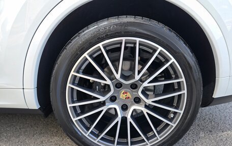 Porsche Cayenne III, 2022 год, 10 900 000 рублей, 26 фотография