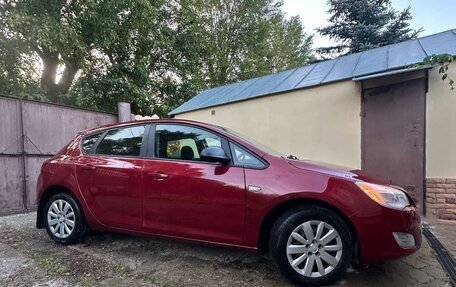 Opel Astra J, 2011 год, 530 000 рублей, 4 фотография