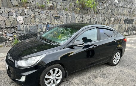 Hyundai Solaris II рестайлинг, 2012 год, 660 000 рублей, 3 фотография