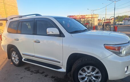 Toyota Land Cruiser 200, 2013 год, 3 550 000 рублей, 7 фотография