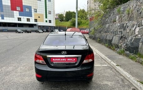 Hyundai Solaris II рестайлинг, 2012 год, 660 000 рублей, 4 фотография