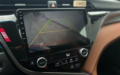 Toyota Camry, 2018 год, 2 520 000 рублей, 15 фотография