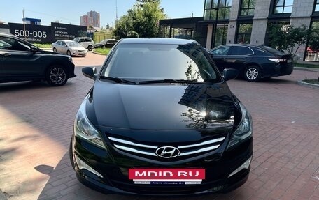 Hyundai Solaris II рестайлинг, 2015 год, 939 000 рублей, 4 фотография
