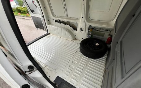 Volkswagen Caddy III рестайлинг, 2012 год, 700 000 рублей, 8 фотография