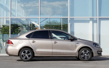 Volkswagen Polo VI (EU Market), 2016 год, 914 000 рублей, 4 фотография