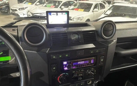 Land Rover Defender I, 2014 год, 2 600 000 рублей, 19 фотография