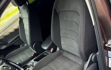 Volkswagen Tiguan II, 2018 год, 2 350 000 рублей, 10 фотография