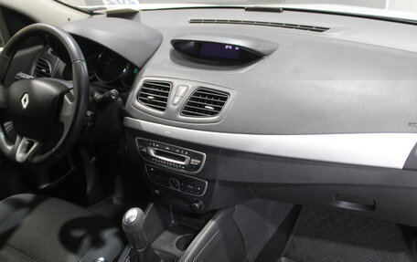 Renault Megane III, 2012 год, 635 000 рублей, 11 фотография
