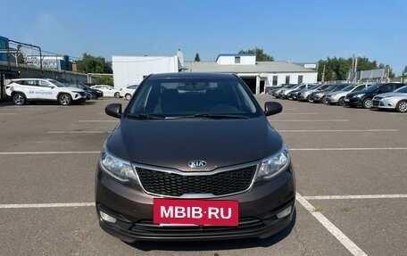 KIA Rio III рестайлинг, 2015 год, 894 284 рублей, 2 фотография