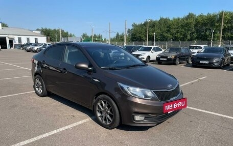 KIA Rio III рестайлинг, 2015 год, 894 284 рублей, 5 фотография