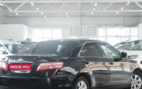 Toyota Camry, 2011 год, 1 679 000 рублей, 6 фотография