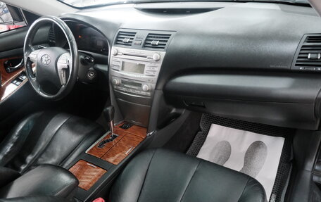 Toyota Camry, 2011 год, 1 679 000 рублей, 24 фотография