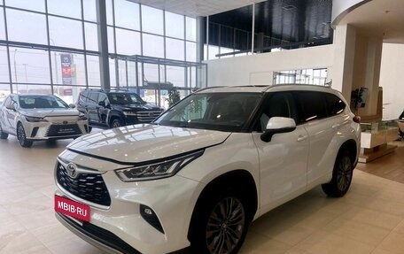 Toyota Highlander, 2025 год, 5 350 000 рублей, 2 фотография