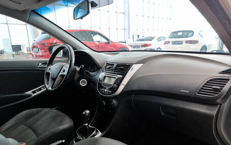 Hyundai Solaris II рестайлинг, 2014 год, 750 000 рублей, 11 фотография