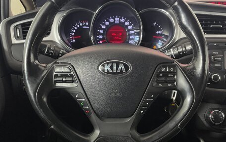 KIA cee'd III, 2014 год, 997 000 рублей, 14 фотография