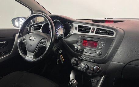 KIA cee'd III, 2014 год, 997 000 рублей, 16 фотография