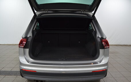 Volkswagen Tiguan II, 2017 год, 2 500 000 рублей, 19 фотография