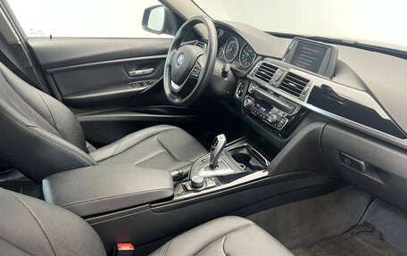 BMW 3 серия, 2018 год, 1 849 000 рублей, 13 фотография