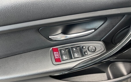 BMW 3 серия, 2018 год, 1 849 000 рублей, 11 фотография
