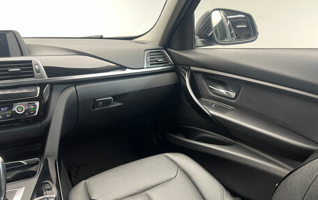 BMW 3 серия, 2018 год, 1 849 000 рублей, 20 фотография