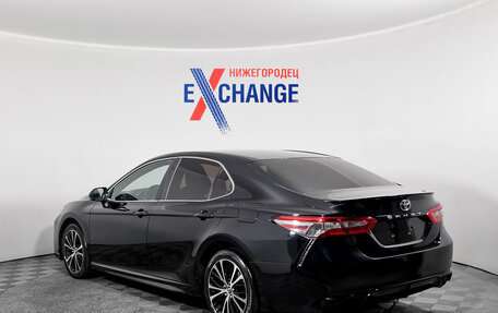 Toyota Camry, 2018 год, 2 533 000 рублей, 6 фотография