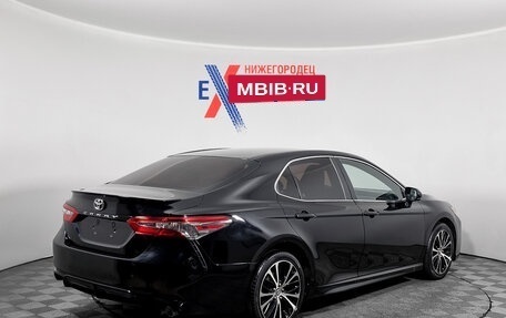Toyota Camry, 2018 год, 2 533 000 рублей, 4 фотография