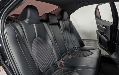 Toyota Camry, 2018 год, 2 533 000 рублей, 11 фотография