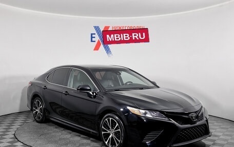 Toyota Camry, 2018 год, 2 533 000 рублей, 2 фотография