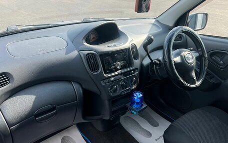Toyota FunCargo, 2005 год, 659 000 рублей, 13 фотография