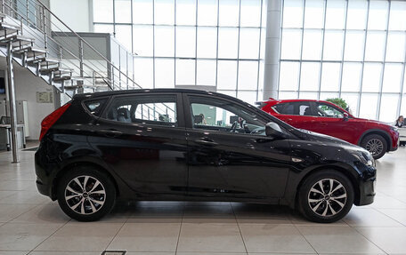 Hyundai Solaris II рестайлинг, 2015 год, 1 050 000 рублей, 4 фотография