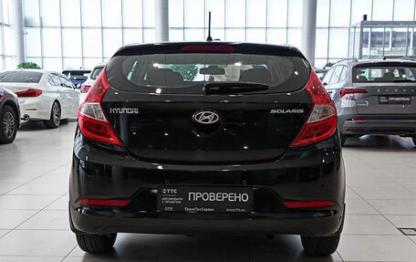 Hyundai Solaris II рестайлинг, 2015 год, 1 050 000 рублей, 6 фотография