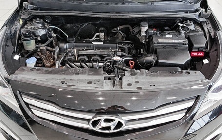 Hyundai Solaris II рестайлинг, 2015 год, 1 050 000 рублей, 9 фотография