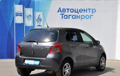 Toyota Yaris III рестайлинг, 2008 год, 799 000 рублей, 5 фотография