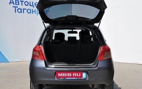 Toyota Yaris III рестайлинг, 2008 год, 799 000 рублей, 7 фотография