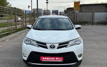 Toyota RAV4, 2012 год, 1 650 000 рублей, 2 фотография