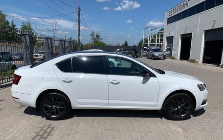 Skoda Octavia, 2018 год, 1 900 000 рублей, 3 фотография