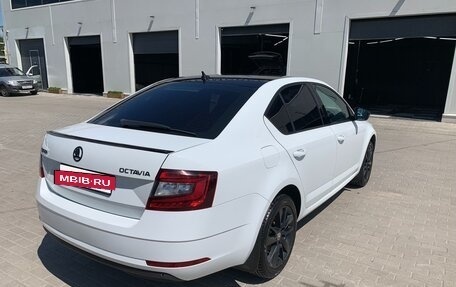 Skoda Octavia, 2018 год, 1 900 000 рублей, 9 фотография