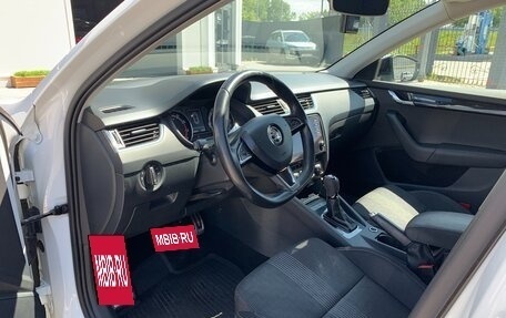 Skoda Octavia, 2018 год, 1 900 000 рублей, 13 фотография