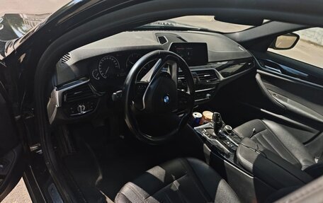 BMW 5 серия, 2019 год, 2 200 000 рублей, 11 фотография
