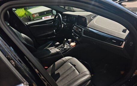 BMW 5 серия, 2019 год, 2 200 000 рублей, 10 фотография