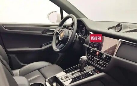 Porsche Macan I рестайлинг, 2022 год, 5 300 000 рублей, 4 фотография