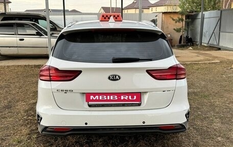 KIA cee'd III, 2019 год, 1 050 000 рублей, 3 фотография
