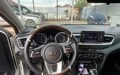 KIA cee'd III, 2019 год, 1 050 000 рублей, 10 фотография