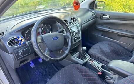 Ford Focus II рестайлинг, 2005 год, 440 000 рублей, 15 фотография