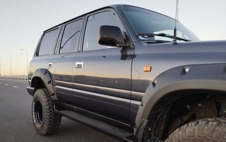 Toyota Land Cruiser 80 рестайлинг, 1993 год, 1 190 000 рублей, 10 фотография