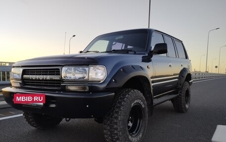 Toyota Land Cruiser 80 рестайлинг, 1993 год, 1 190 000 рублей, 6 фотография