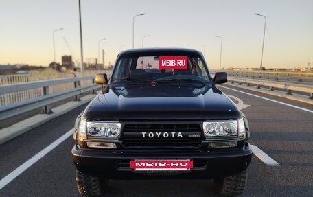 Toyota Land Cruiser 80 рестайлинг, 1993 год, 1 190 000 рублей, 2 фотография